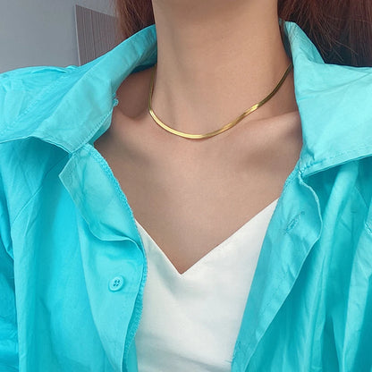 THIN STYLE CHOKER NECKLACE