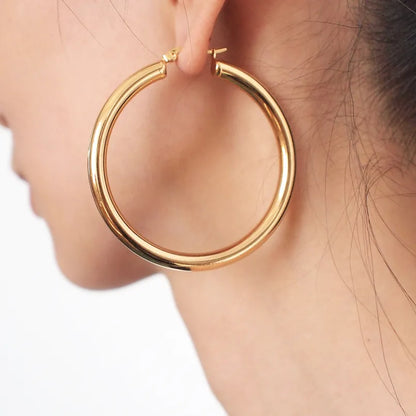 WIDE TUBE HOOP EARRING