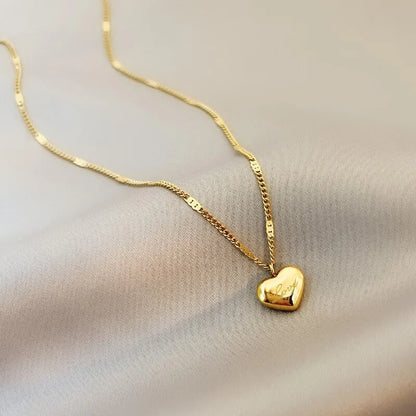 SIMPLE PEACH HEART NECKLACE