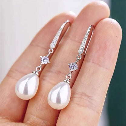 BRIDESMAID PEARL DANGLE EARRINGS