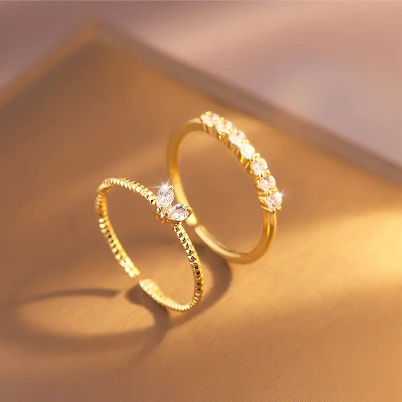 CRYSTAL GOLD HEART ZIRCON RINGS