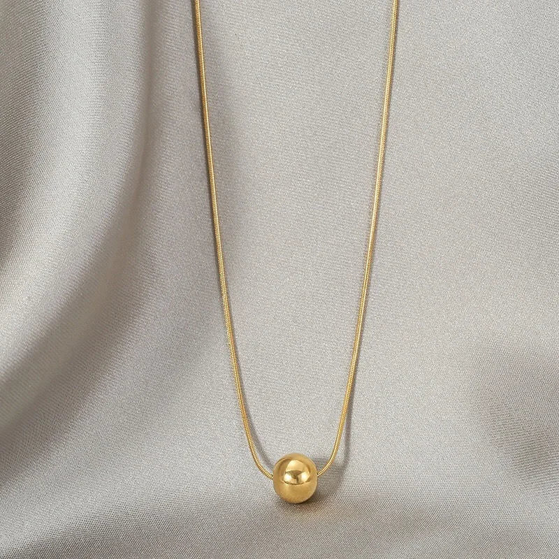 ROUND BEAD PENDANT NECKLACE