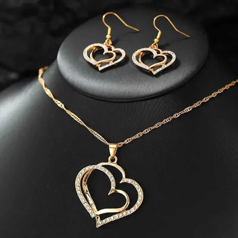 SET HEART SHAPED JEWELRY SET OF EARRINGS PENDANT NECKLACE