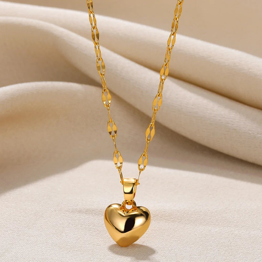 LOVE HEART NECKLACE