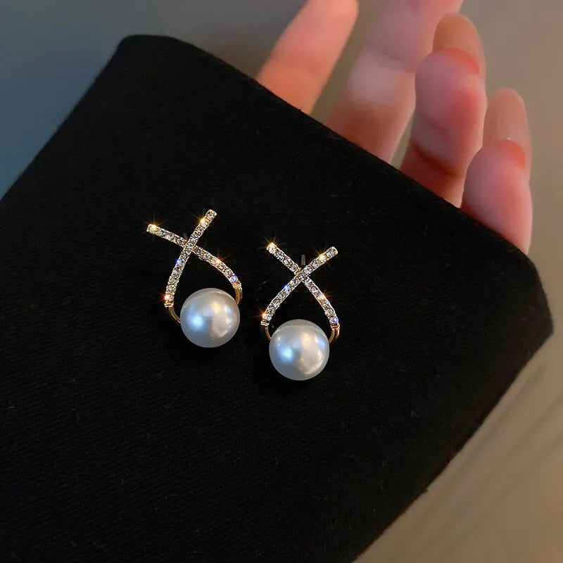 NEW ELEGANT PEARL EARRINGS