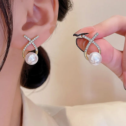 METAL FASHION PEARL EARRINGS