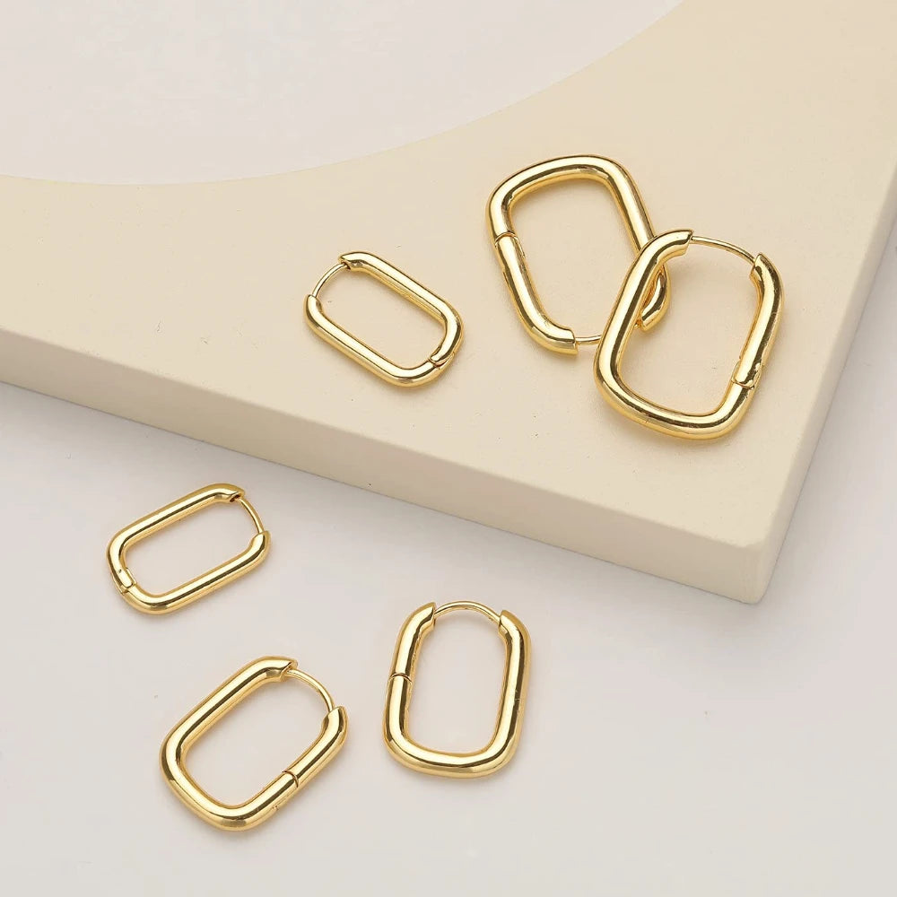 GOLD METAL SQUARE HOOP EARRINGS