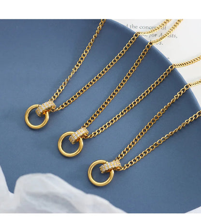 GOLD PLATED DOUBLE RING VINTAGE NECKLACE