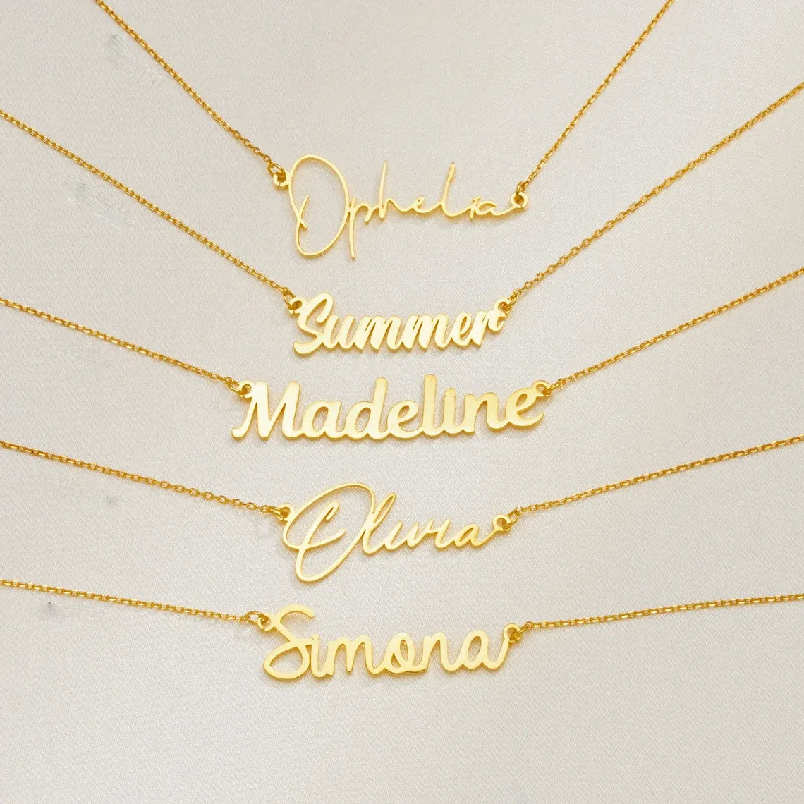 CURSIVE CUSTOM NAME NECKLACE