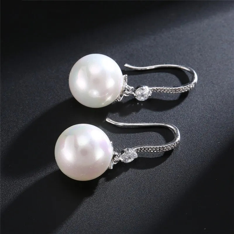 BRIDESMAID PEARL DANGLE EARRINGS