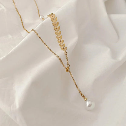 COLLIER NATURAL PEARL NECKLACE