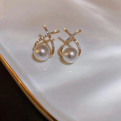 NEW ELEGANT PEARL EARRINGS