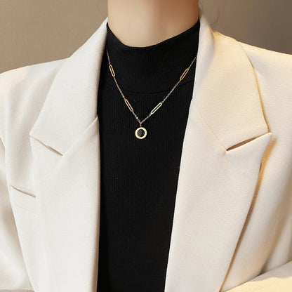 WAFER PEDANT CLASSIC NECKLACE