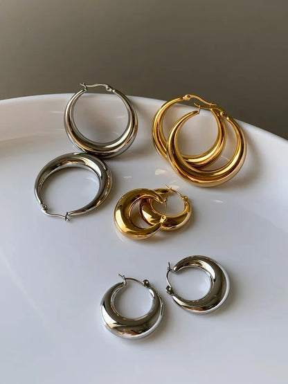 GEOMETRIC CHUNKY HOOP EARRINGS